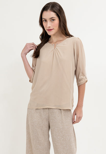Krizia V-Neck Pearl Detail 3/4 Sleeve Top Blouse