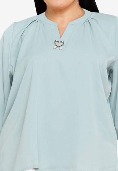 Divina Plus Size V-Neck Detachable Brooch Pin Blouse Top