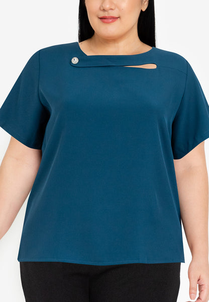 Plus Size Wave Neck Detail Blouse Top