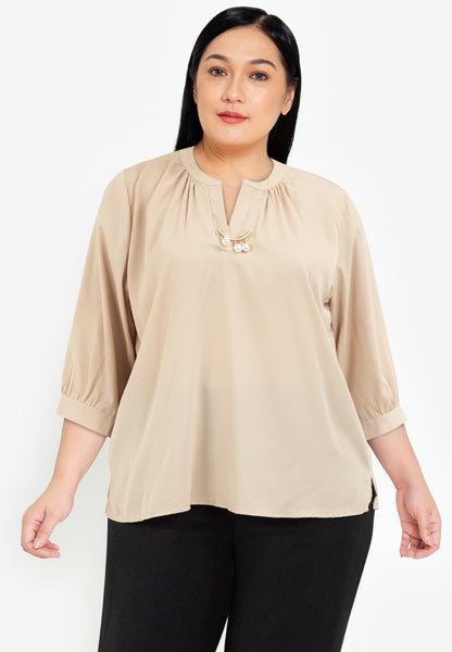 Divina Plus Size V-Neck Detachable Brooch Pin Blouse Top