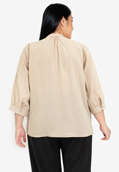 Divina Plus Size V-Neck Detachable Brooch Pin Blouse Top