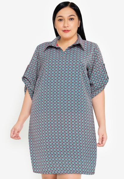 Divina Plus Size Collared 3/4 Sleeve Shift Dress