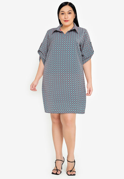Divina Plus Size Collared 3/4 Sleeve Shift Dress