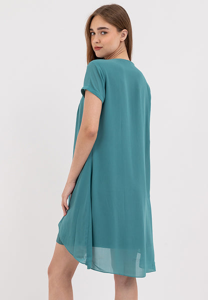 Premium Overlay Shift Dress with Detatchable Chain Necklace