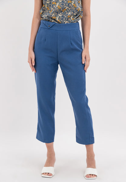 Straight Leg Cut Pants with Two Functional Side Pockets