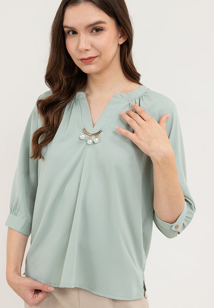 Krizia V-Neck Detachable Brooch Pin Blouse Top