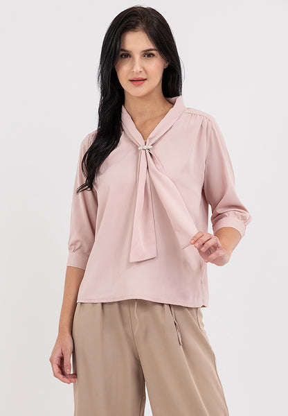 Krizia Quarter Sleeve V-neck Slip-in Tie with Decorative Pearl Blouse Top